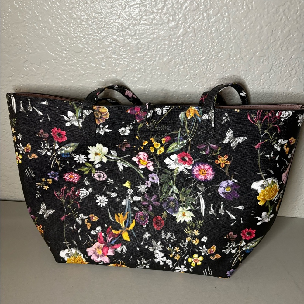 Boutique Floral Black Tote/shoulder bag